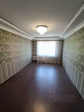 3-к кв. Кабардино-Балкария, Нальчик ул. Шогенова, 18 (72.0 м)