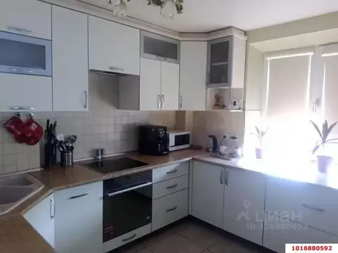 2-к кв. Краснодарский край, Краснодар Имени Н.И. Вавилова мкр, ул. ...