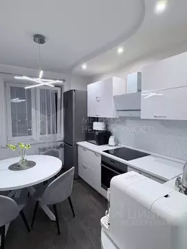 2-к кв. Тюменская область, Тюмень ул. Западносибирская, 22 (50.6 м)