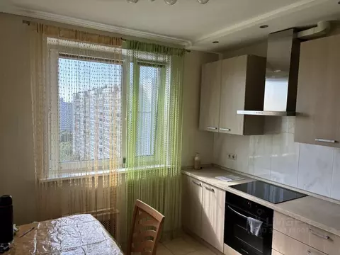 2-к кв. Москва Осенний бул., 12К2 (60.0 м)