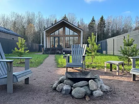 Дом в Ленинградская область, Всеволожский район, Рахьинское городское ...