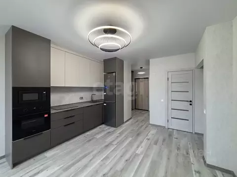 2-к кв. Тюменская область, Тюмень ул. Пожарных и Спасателей, 14 (83.0 ...