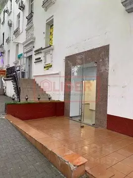 Торговая площадь в Севастополь ул. Адмирала Октябрьского, 3 (93 м)