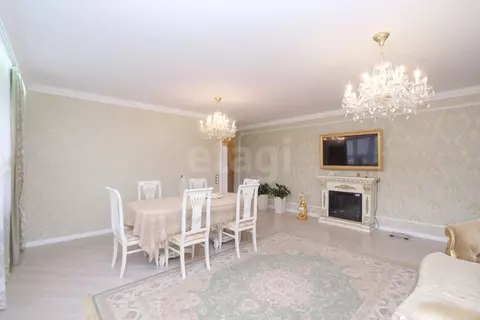 4-к кв. Красноярский край, Красноярск ул. Алексеева, 50 (108.2 м)