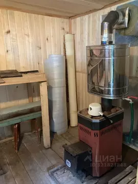 Дом в Ленинградская область, Киришский район, Кусинское с/пос, ...