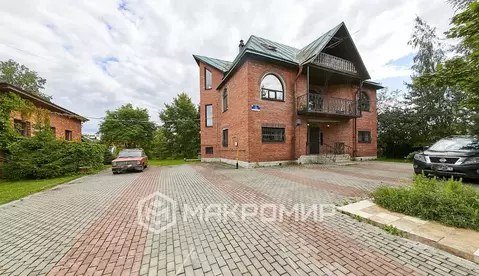 Дом в Санкт-Петербург ул. Бабанова, 8 (485 м)