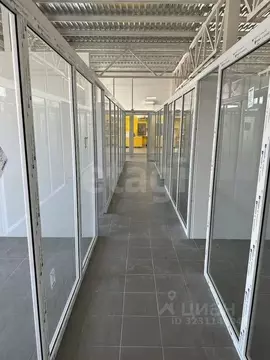 Помещение свободного назначения в Ростовская область, Батайск ул. ...