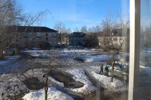 3-к кв. Карелия, Медвежьегорск Заводская ул., 16 (56.0 м)