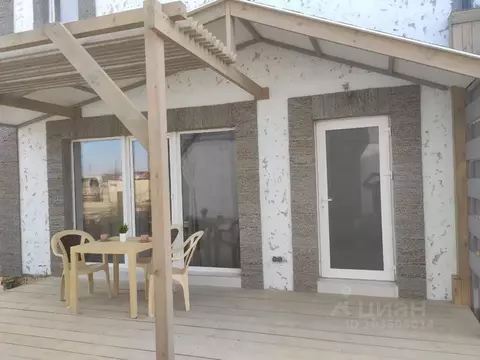 1-к кв. Крым, Сакский район, Штормовское с/пос, с. Поповка  (38.0 м)