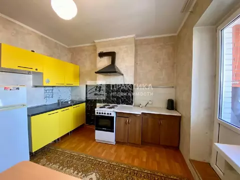 Продается 2-комнатная квартира