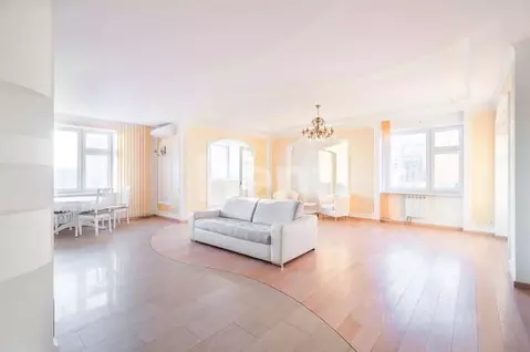 3-к кв. Москва Мичуринский просп., 34 (150.0 м)