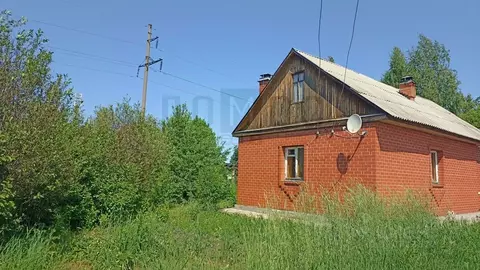 Дом в Свердловская область, Белоярский муниципальный округ, с. ...