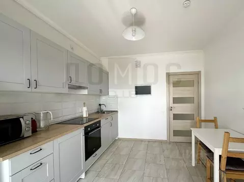 1-к кв. Свердловская область, Екатеринбург ул. Репина, 52 (44.0 м)