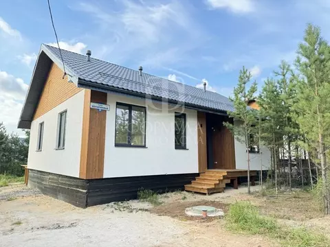 Дом в Свердловская область, Белоярский муниципальный округ, пос. ...