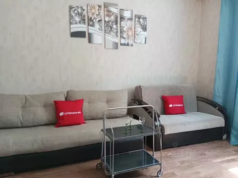 2-к кв. Волгоградская область, Волгоград ул. Аллея Героев, 4 (64.0 м)