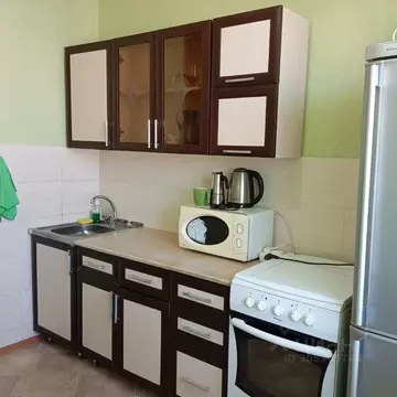 2-к кв. Кемеровская область, Березовский просп. Шахтеров, 17 (53.1 м)