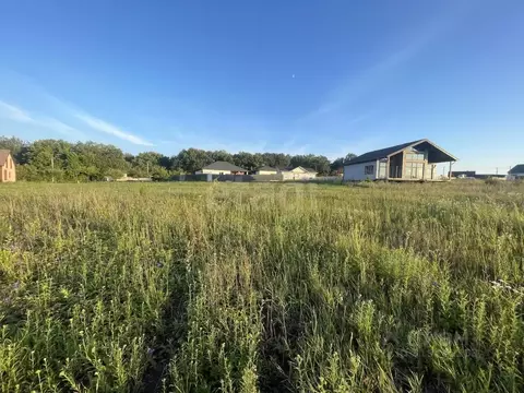 Участок в Белгородская область, Белгородский район, с. Стрелецкое 2 ...