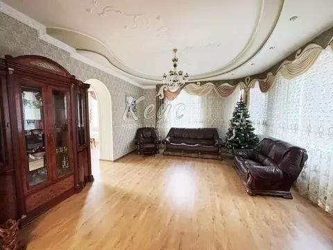 Дом в Крым, Феодосия ул. Революционная (210 м)