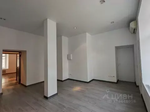 Офис в Москва Тверская ул., 12С7 (15 м)