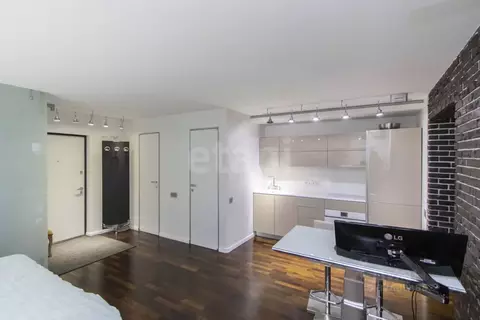 1-к кв. Тюменская область, Тюмень Ялуторовская ул., 21 (30.08 м)