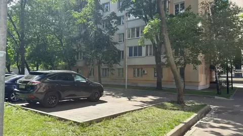 Гараж в Москва Языковский пер., 7 (12 м)