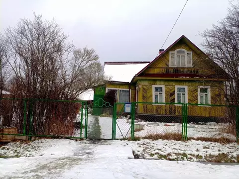 Дом в Ленинградская область, Тосненское городское поселение, с. Ушаки ...