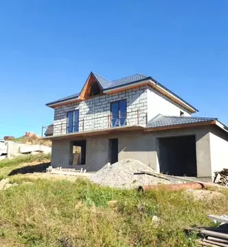 Дом в Иркутская область, Иркутский муниципальный округ, д. Карлук, ...