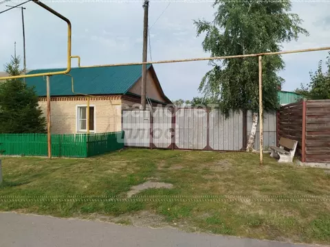 Дом в Челябинская область, Еткульский муниципальный округ, с. Селезян ...
