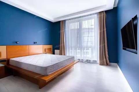 3-к кв. Санкт-Петербург Капитанская ул., 4 (145.9 м)