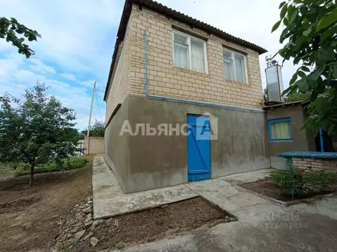 Дом в Ростовская область, Белая Калитва Подгорная ул. (129 м)