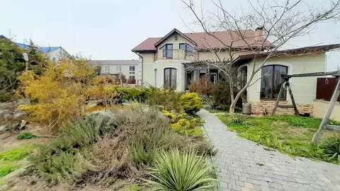 Дом в Крым, Евпатория городской округ, Заозерное пгт ул. Садовая, 48Б ...