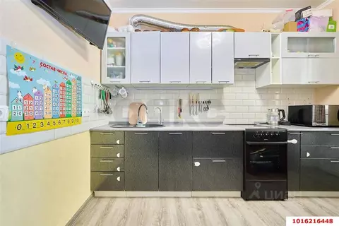 2-к кв. Краснодарский край, Краснодар ул. Генерала Петрова (54.0 м)