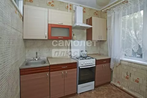 3-к кв. Омская область, Омск Полковая ул., 37 (45.3 м)