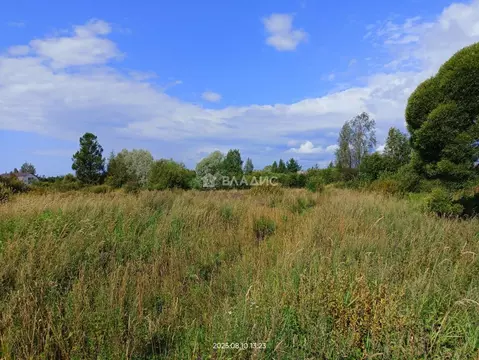 Участок в Карелия, Олонецкое городское поселение, д. Верховье ул. ...