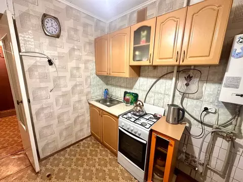 3-к кв. Нижегородская область, Бор Коммунистическая ул., 15 (58.4 м)