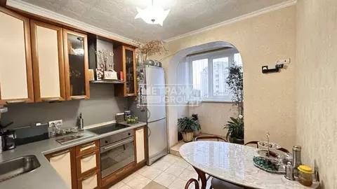 3-к кв. Московская область, Королев ул. Исаева, 6 (64.3 м)