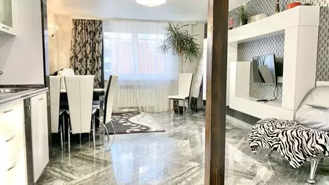 2-к кв. Самарская область, Самара пер. Милицейский, 12А (80.0 м)