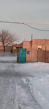 Дом в Калмыкия, Октябрьский район, пос. Джангар, 3-й кв-л  (101 м)