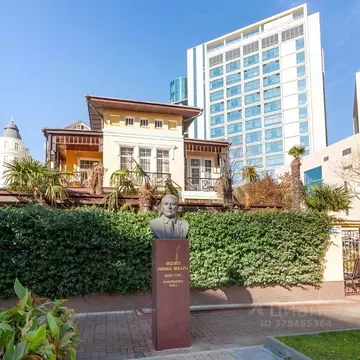 Дом в Краснодарский край, Сочи Центральный мкр, ул. Приморская, 4 (245 ...