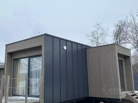 Дом в Ленинградская область, Волховский район, Пашское с/пос, д. ...