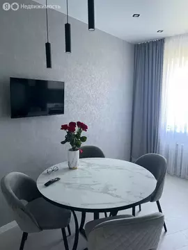 2-комнатная квартира: Кстово, Парковая улица, 12к2 (65 м)