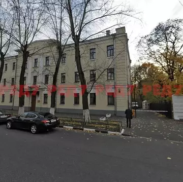 Торговая площадь (1676.5 м)