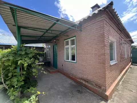 Дом в Ростовская область, Ростов-на-Дону пос. Орджоникидзе, пер. ...