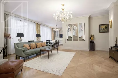 2-к кв. Москва ул. Усачева, 2С3 (148.0 м)