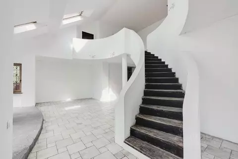 Дом в Москва 2-я Мякининская ул., 33 (506 м)