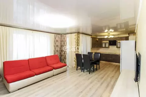 2-к кв. Тюменская область, Тюмень ул. Газовиков, 67 (73.7 м)