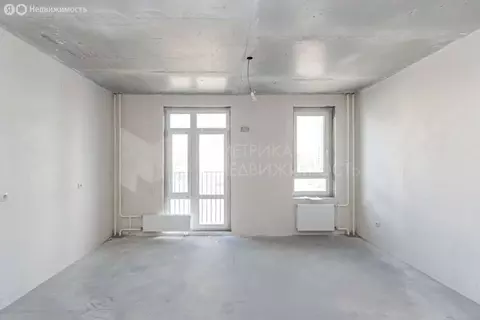 3-комнатная квартира: Тюмень, улица Фармана Салманова, 18 (90 м)