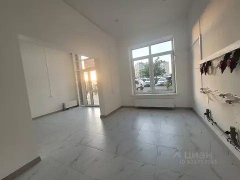 Помещение свободного назначения в Краснодарский край, Краснодар ул. ...