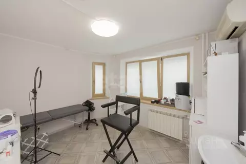 Помещение свободного назначения в Тюменская область, Тюмень Широтная ...