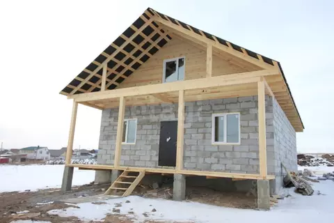 Дом в Красноярский край, Емельяново пгт ул. Ромашковая, 21 (126 м)